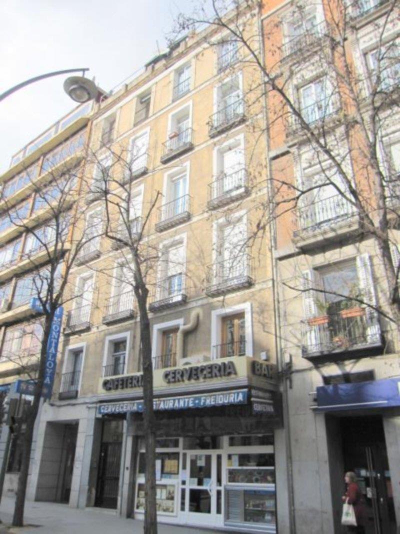 Hostal Montaloya Madrid Exterior foto